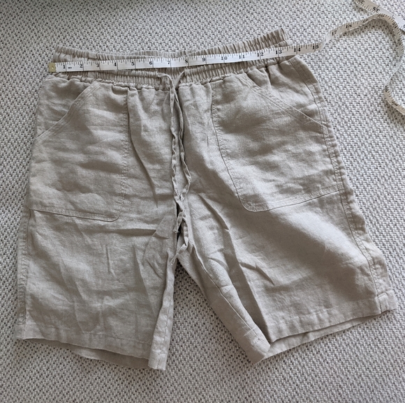 Linen Shorts - Picture 3 of 5